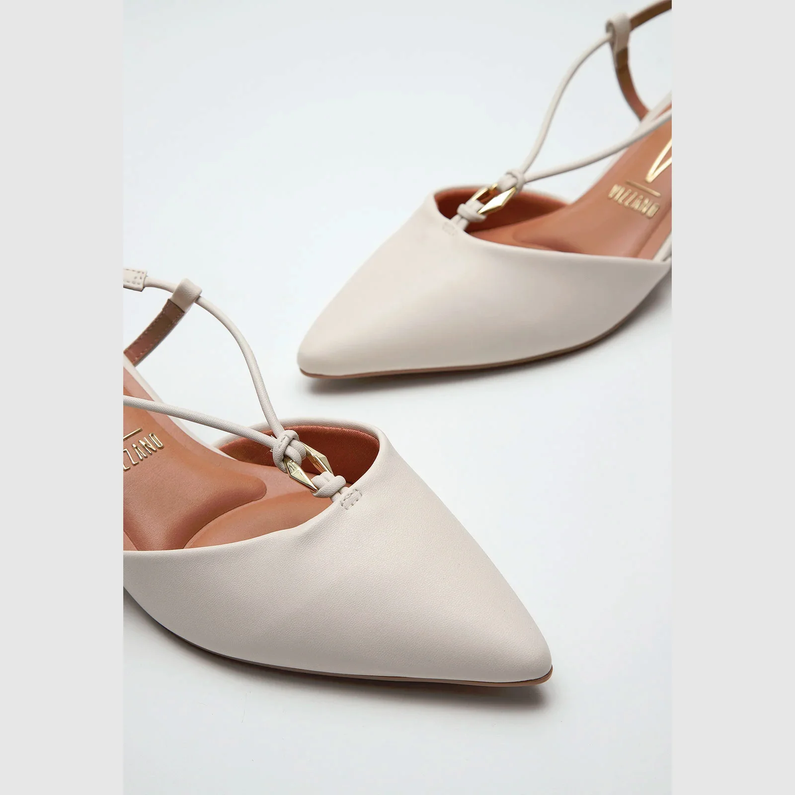 Vizzano 1122-892 Kitten Heel Pointy Toe Strappy Pump in Off White Napa - Image 7